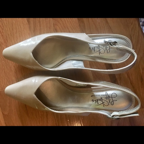 Life strides soft system heels - Picture 2 of 4